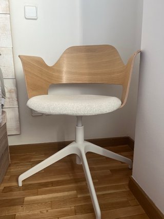 Silla de escritorio de Ikea, modelo FJÄLLBERGET.