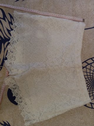 Pantalón corto blanco de encaje