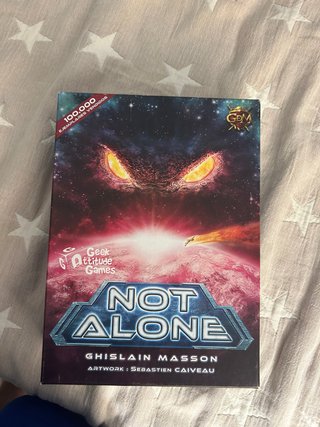 Juego de mesa Not Alone