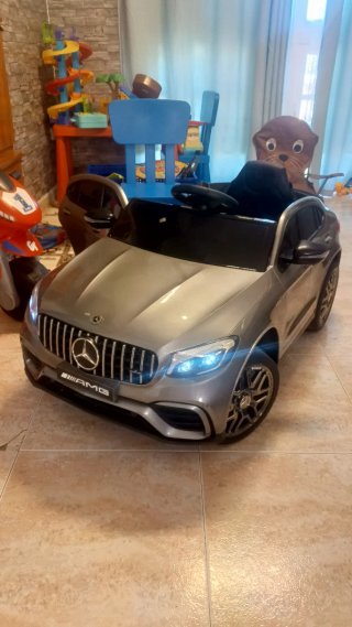 Coche Eléctrico Infantil Mercedes-Benz AMG