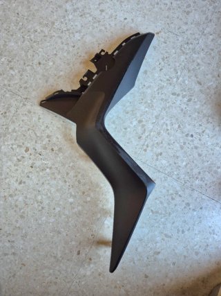 Frontal inferior izquierdo Yamaha XMAX 18-23