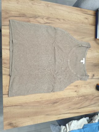 Camiseta de tirantes marrón