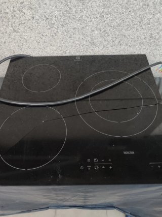 Placa de inducción Electrolux para reparar
