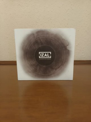 CD Izal - Agujeros de gusano