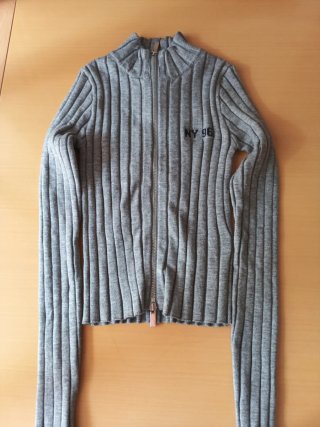 Chaqueta de punto Bershka gris