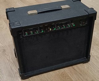 Amplificador de Guitarra Axtech VM 108C