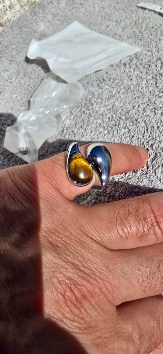 Anillo Ajustable con Piedra