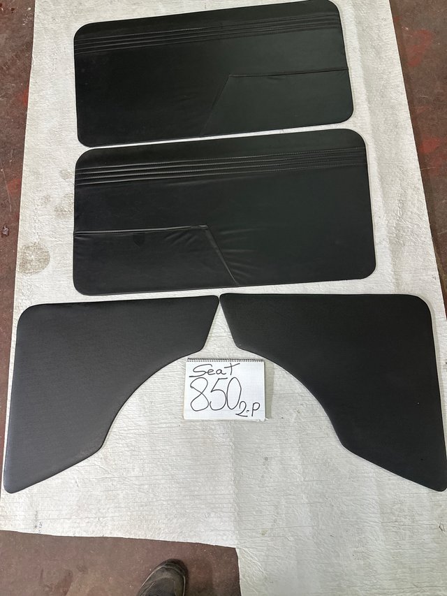 Paneles de Puerta para Seat 850 (2 Puertas)