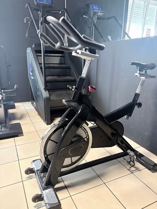 Bicicleta de Ciclo Indoor Matrix