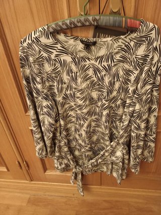 Camiseta Cortefiel Estampada Talla M