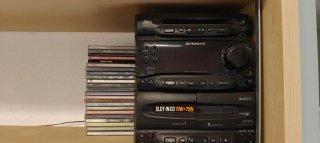 Minicadena Pioneer con cd y altavoces