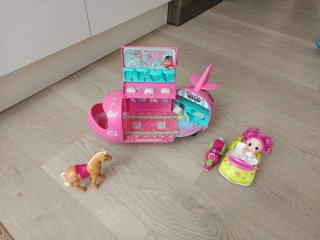 Set de Juguetes: Avión, Coche, Moto y Caballo
