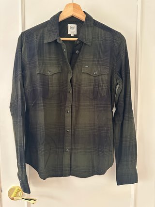 Camisa Lee de cuadros verde y negro