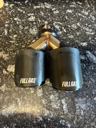 Cola de escape doble Fullgas