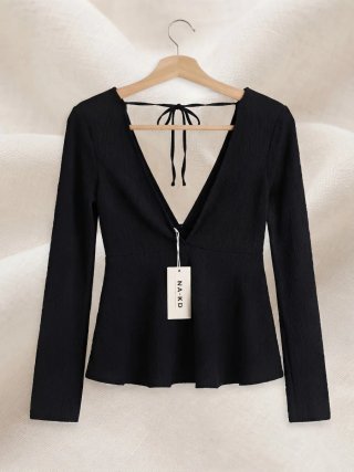 Blusa Negra NA-KD Espalda Descubierta