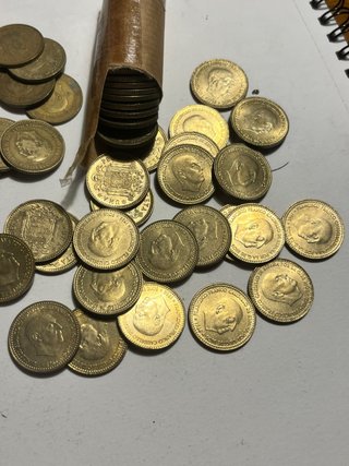 Lote de 100 monedas de 1 peseta de Franco