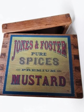 Caja de Madera Vintage Jones & Foster