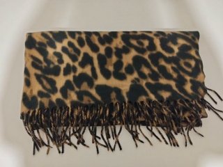 Bufanda con estampado animal