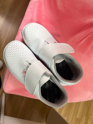 Zapatos de trabajo Dian blancos