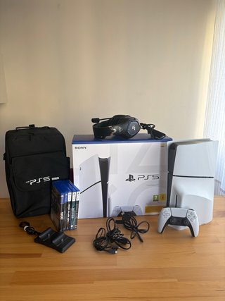 PS5 Slim 1TB con lector, juegos ny accesorios