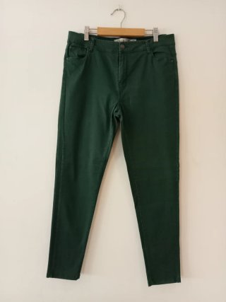 Pantalón de mujer verde talla 42