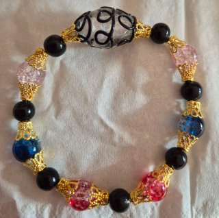 Pulsera con cuentas multicolor