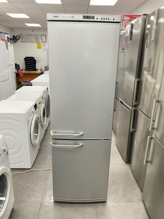Nevera combi Bosch 185/60cm A+ con garantía envio