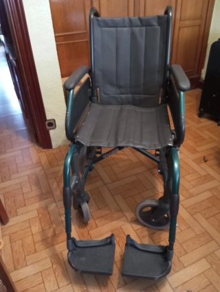 Silla ruedas plegable
