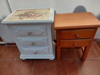 Set de 2 Mesitas de Noche