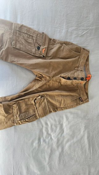 Pantalón Cargo Superdry