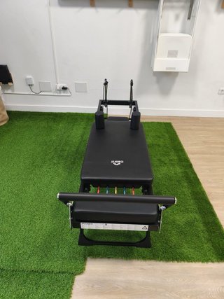 Máquina de Pilates Reformer Crivit