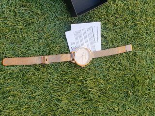 Reloj Morgan de Toi Dorado