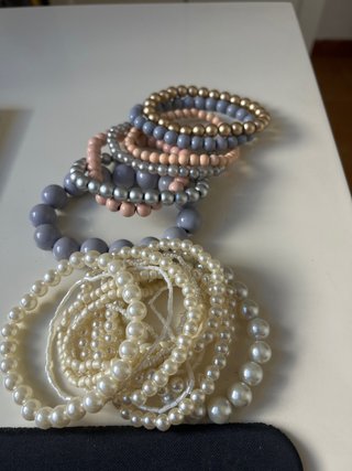 Set de 12 Pulseras de Cuentas Elásticas