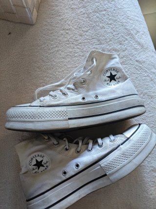 Zapatillas Converse All Star Blancas CON MUY POCO