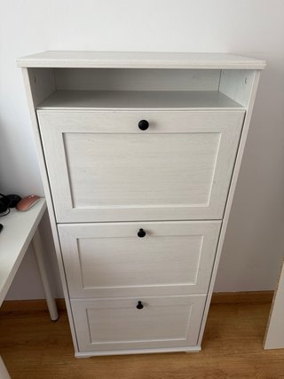 Zapatero de madera