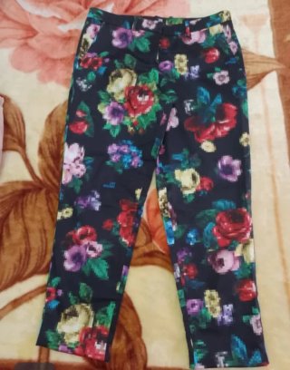 Pantalón Love Moschino Estampado Floral