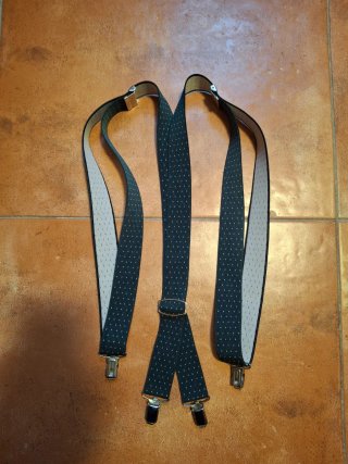 Tirantes de hombre con estampado de puntos