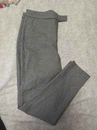 Pantalón de cuadros blanco y negro