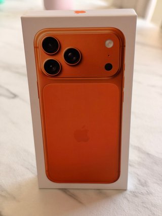 iPhone 17 Pro Max Naranja
