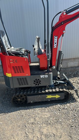 Mini excavadora Vicsec VC13