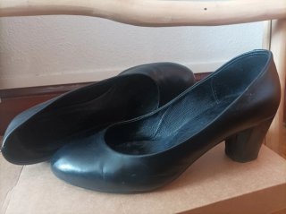 Tacones negros cómodos