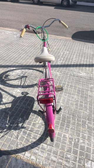 Bicicleta de paseo color rosa