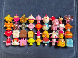 Set de 36 Muñecos Ziwies