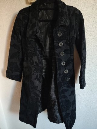 Abrigo Desigual Negro