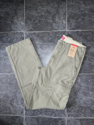 Pantalón de Levis Cargo Caqui Talla 30×34