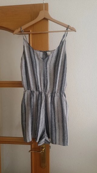 Mono corto H&M estampado blanco y negro