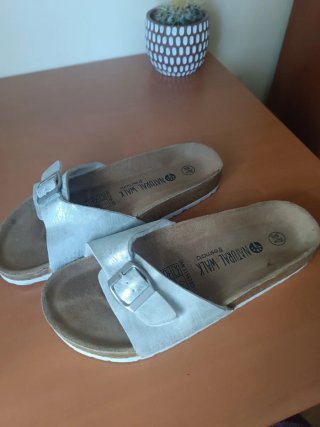 Chanclas Natural Walk Plateadas Talla 38