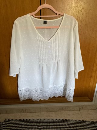 Blusa Blanca con Encaje Talla L