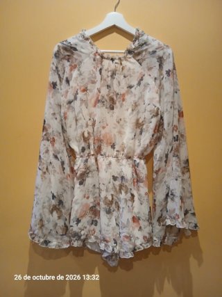 Vestido corto floreado