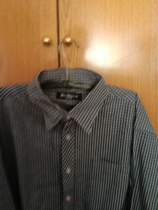 Camisa de rayas azul